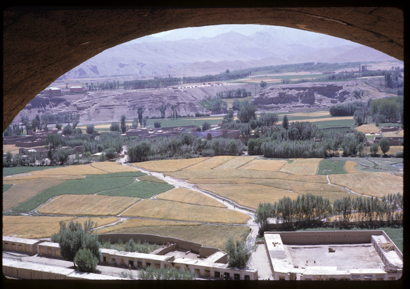 Weiter Blick über das Bamiyan-Tal